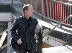 Kiefer Sutherland - 24 Live Another Day On Set - March 9, 2014 - 55xHQ 3LDxZoJh