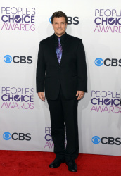 "Nathan Fillion" - Nathan Fillion - 39th Annual People's Choice Awards at Nokia Theatre in Los Angeles (January 9, 2013) - 28xHQ 49Nz0ePn