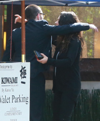 Mila Kunis - Lunch at Kiwami in Studio City - March 2, 2015 (25xHQ) 5zaqDnU6