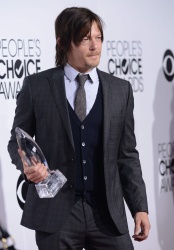 Norman Reedus - 40th People's Choice Awards at the Nokia Theatre in Los Angeles, California - January 8, 2014 - 7xHQ 6NaZI8dY