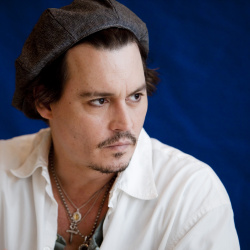 Johnny Depp - "The Rum Diary" press conference portraits by Armando Gallo (Hollywood, October 13, 2011) - 34xHQ 7ly9nUJS