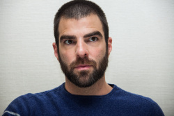 Zachary Quinto - The Slap press conference portraits by Herve Tropea (Los Angeles, January 17, 2015) - 10xHQ 8DrGqm04