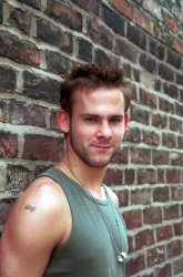 Dominic Monaghan - Dominic Monaghan - Unknown photoshoot - 4xHQ 8Jwcn5Fp