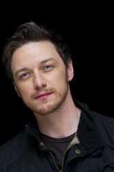 James McAvoy - James McAvoy - X-Men: Days of Future Past press conference portraits by Magnus Sundholm (New York, May 9, 2014) - 17xHQ 8ct1Uzp7