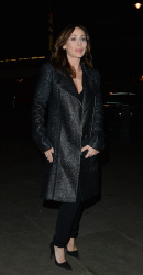 Natalie Imbruglia - Arrives at Somerset House for London Fashion Week - February 20, 2015 (4xHQ) A8CX8kGM