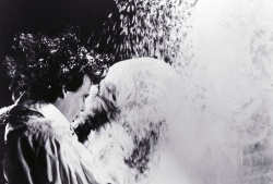 Johnny Depp, Winona Ryder - Промо + стиль и постеры к фильму "Edward Scissorhands (Эдвард руки-ножницы)", 1990 (34хHQ) C3x4DLBh