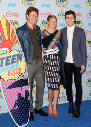 Shailene Woodley - 2014 Teen Choice Awards, Los Angeles August 10, 2014 - 363xHQ DINFaETd