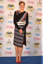 Shailene Woodley - 2014 Teen Choice Awards, Los Angeles August 10, 2014 - 363xHQ FkALRC0p