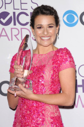Lea Michele - 2013 People's Choice Awards at the Nokia Theatre in Los Angeles, California - January 9, 2013 - 339xHQ GvJBcH2R