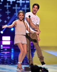 Sarah Hyland - FOX's 2014 Teen Choice Awards at The Shrine Auditorium on August 10, 2014 in Los Angeles, California - 367xHQ HEvRQTHQ