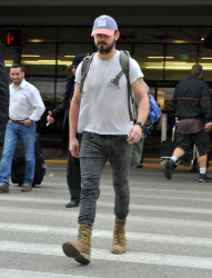 Shia LaBeouf - Arriving at LAX airport in Los Angeles - January 31, 2015 - 16xHQ I74r8YvQ
