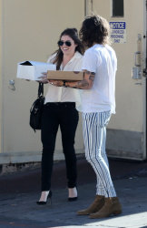 Harry Styles - Out in Beverly Hills, California - January 23, 2015 - 15xHQ IB7y8yCN