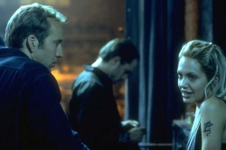 Angelina Jolie, Nicolas Cage, Giovanni Ribisi - постеоы и промо + стиль к фильму "Gone in 60 Seconds (Угнать за 60 секунд)", 2000 (39хHQ) N5waCiH1
