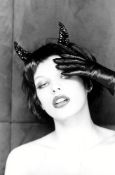 Milla Jovovich - Ellen von Unwerth Photoshoot 1997 for The Face - 16xHQ NpLc8IuX