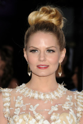 Jennifer Morrison - Jennifer Morrison & Ginnifer Goodwin - 38th People's Choice Awards held at Nokia Theatre in Los Angeles (January 11, 2012) - 244xHQ Ox2IE3mM