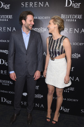 Jennifer Lawrence и Bradley Cooper - Attends a screening of 'Serena' hosted by Magnolia Pictures and The Cinema Society with Dior Beauty, Нью-Йорк, 21 марта 2015 (449xHQ) Pd7BlSs7