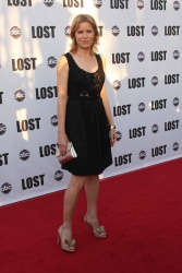 Kim Dickens - arrives at ABC's Lost Live The Final Celebration (2010.05.13) - 11xHQ QXTDcNtq