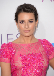 Lea Michele - 2013 People's Choice Awards at the Nokia Theatre in Los Angeles, California - January 9, 2013 - 339xHQ Sh6vtkIX