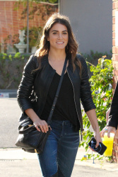 Nikki Reed - Out and about in West Hollywood 03.04.2015 (33xHQ) SpYApzXu