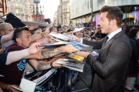 Крис Прэтт (Chris Pratt) ‘Guardians of the Galaxy’ Premiere at Empire Leicester Square in London, 24.07.2014 (50xHQ) Ud4Xb8nR