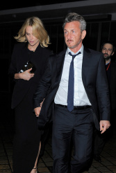 Sean Penn - Charlize Theron and Sean Penn - seen leaving Royal Festival Hall. London - February 16, 2015 (153xHQ) VTyiIww3