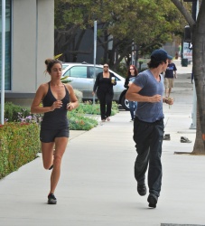 Ian Somerhalder & Nikki Reed - out for an early morning jog in Los Angeles (July 19, 2014) - 27xHQ Xb6iz3qZ
