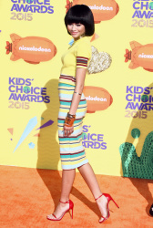 Zendaya - 28th Annual Kids' Choice Awards, Inglewood, 28 марта 2015 (151xHQ) XxukTls1