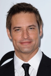 Josh Holloway - 40th People's Choice Awards at the Nokia Theatre in Los Angeles, California - January 8, 2014 - 20xHQ YVmcrCJm