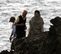 Gemma Arterton - On The Set Of 'Clash Of The Titans', May 20, 2009 (London, England) - 32xHQ ZSP7E6zB