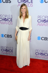 Ellen Pompeo - 39th Annual People's Choice Awards at Nokia Theatre L.A. Live in Los Angeles - January 9. 2013 - 42xHQ Zbhw4CXg