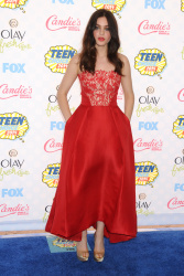 Odeya Rush - FOX's 2014 Teen Choice Awards at The Shrine Auditorium in Los Angeles, California - August 10, 2014 - 40xHQ DpMyH6lz