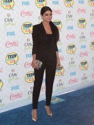 Selena Gomez - At the FOX's 2014 Teen Choice Awards, August 10, 2014 - 393xHQ Ekof13SW