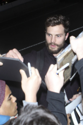 Jamie Dornan - Spotted at at LAX Airport with his wife, Amelia Warner - January 13, 2015 - 69xHQ GKVXW3pn