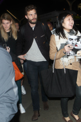 Jamie Dornan - Spotted at at LAX Airport with his wife, Amelia Warner - January 13, 2015 - 69xHQ GNPIOSPx