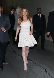 Lindsay Lohan - Lindsay Lohan - arriving to 'Jimmy Kimmel Live!' in Hollywood, February 3, 2015 - 39xHQ GSQXj19N