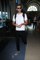Liam Hemsworth - LAX airport in LA 09/13/2015