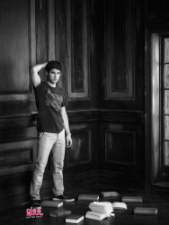 Darren Criss - 'The Faces of Fox' photoshoot 2012 - 5xHQ H9EpanVc