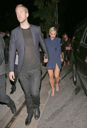 Calvin Harris and Rita Ora - leaving 1 OAK nightclub in Los Angeles - January 25, 2014 - 25xHQ Iaun8XsR
