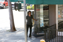 Andrew Garfield - Andrew Garfield - Outside a gym in Los Angeles - May 27, 2015 - 18xHQ JiDHR8RK