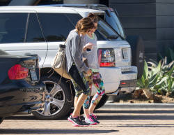 Brooke Burke - Leaving the gym in Malibu - February 15, 2015 (13xHQ) JmS0EXJu