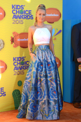 Iggy Azalea - 28th Annual Kids' Choice Awards, Inglewood, 28 марта 2015 (176xHQ) KWxhTJrq