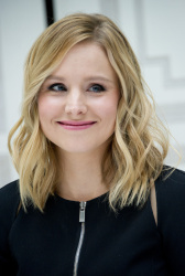 Kristen Bell - Kristen Bell - "The Sound of Music Live!" press conference portraits by Magnus Sundholm (New York, October 26, 2013) - 15xHQ LKqUmiGt