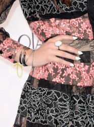 Hailee Steinfeld - FOX's 2014 Teen Choice Awards at The Shrine Auditorium in Los Angeles, California - August 10, 2014 - 33xHQ LdIeMo3g