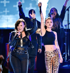 Demi Lovato and Cher Lloyd - Performing Really Don't Care at the Teen Choice Awards. August 10, 2014 - 45xHQ MDQ6kC0D