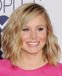 Kristen Bell - The 41st Annual People's Choice Awards in LA - January 7, 2015 - 262xHQ Mfzl6rFs