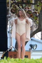 Amanda Seyfried - On the set of a photoshoot in Miami - February 14, 2015 (111xHQ) N9keZTVB
