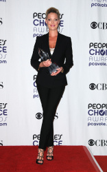 Katherine Heigl - 35th Annual People's Choice Awards, 7 января 2009 (58хHQ) Ni21ZdA3