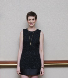 Anne Hathaway - The Dark Knight Rises press conference portraits by Magnus Sundholm (Beverly Hills, July 08, 2012) - 10xHQ PUpbioFK