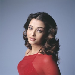 Aishwarya Rai, Dylan McDermott - промо стиль и постеры к фильму "Mistress of Spices (Принцесса специй)", 2005 (44xHQ) Q1sFvvrr