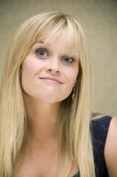Reese Witherspoon - This Means War press conference portraits by Vera Anderson (Beverly Hills, February 4, 2012) - 14xHQ Q7rmsPjM